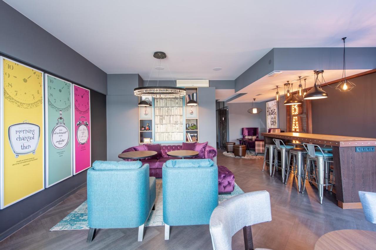 Premier Inn Saarbruecken City Centre ภายนอก รูปภาพ